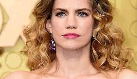 An In-depth Examination Of Anna Chlumsky's Life And Work.